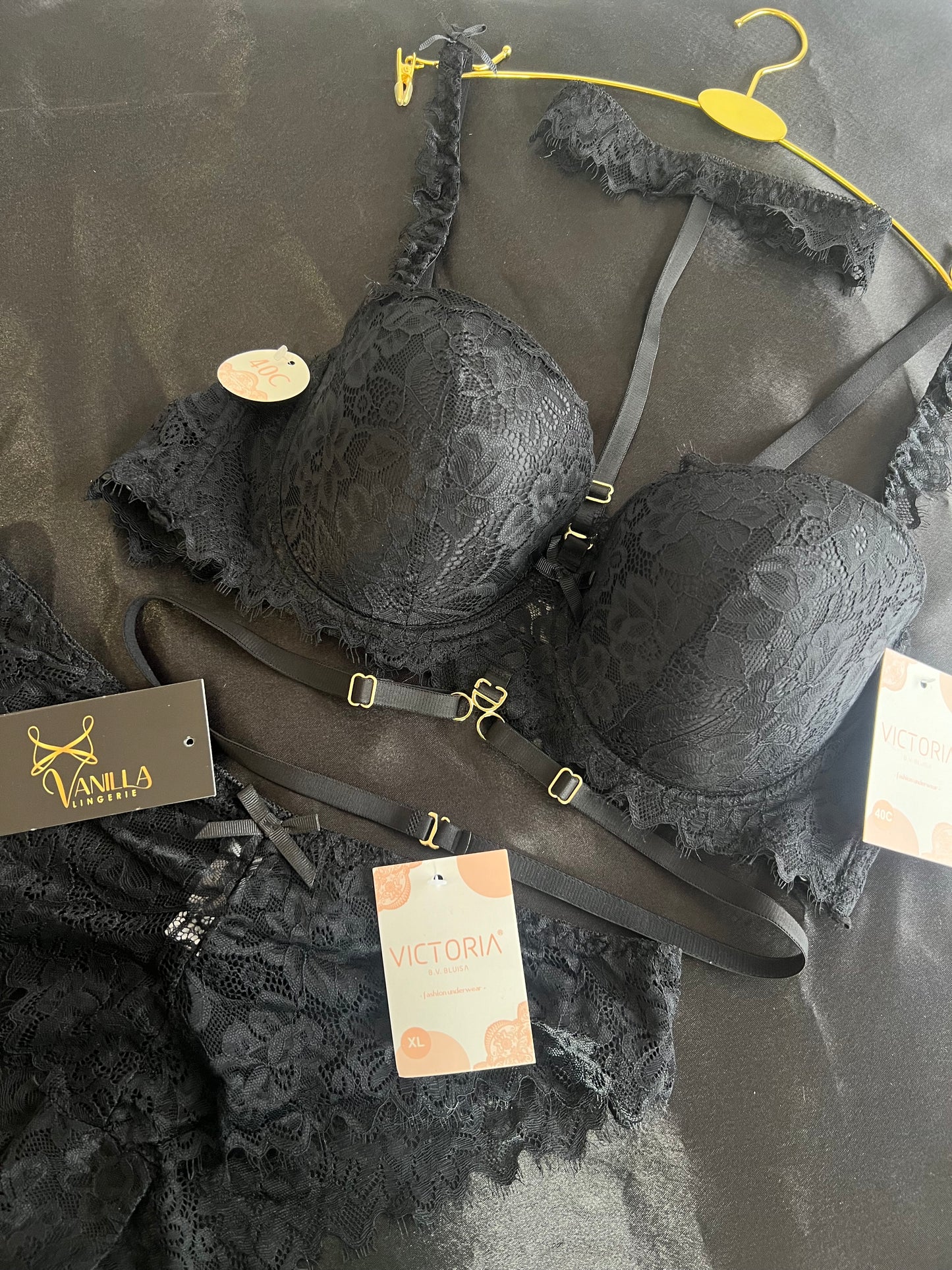 Set Roxana
